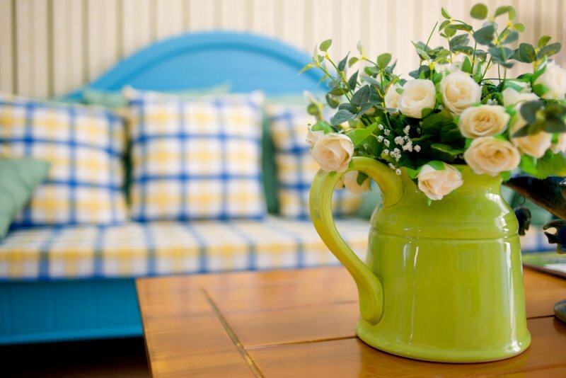 地面裝什么地板更適合現代家居？瓷磚還是地板，你選擇哪個？